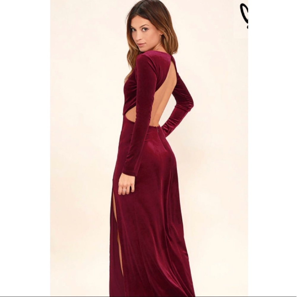 Lulu’s Burgundy Velvet Backless Maxi Dress